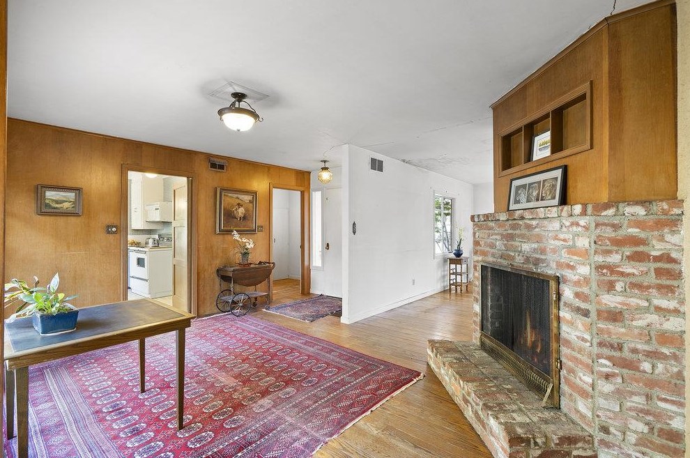 1460 Bay Laurel Dr, Menlo Park, CA 94025-5869