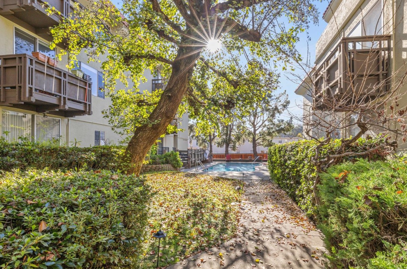 35 28th Ave, San Mateo CA  94403-2468 exterior