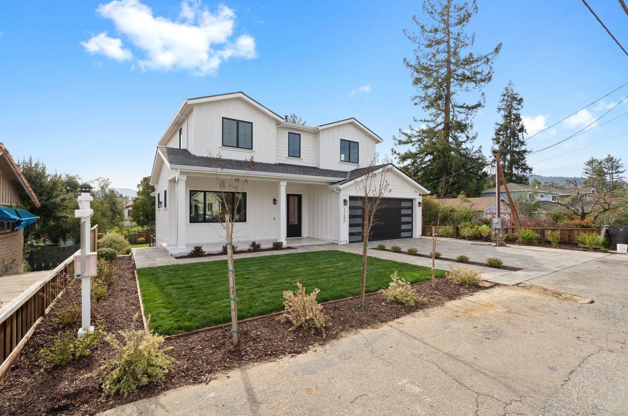 17690 Bruce Ave, Los Gatos, CA 95030