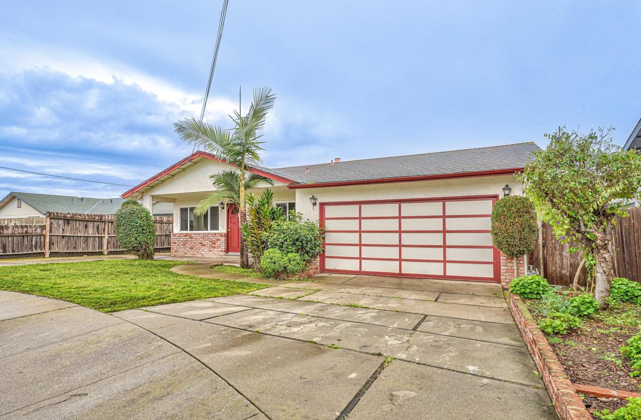 126 Prado St, Salinas, CA 93906