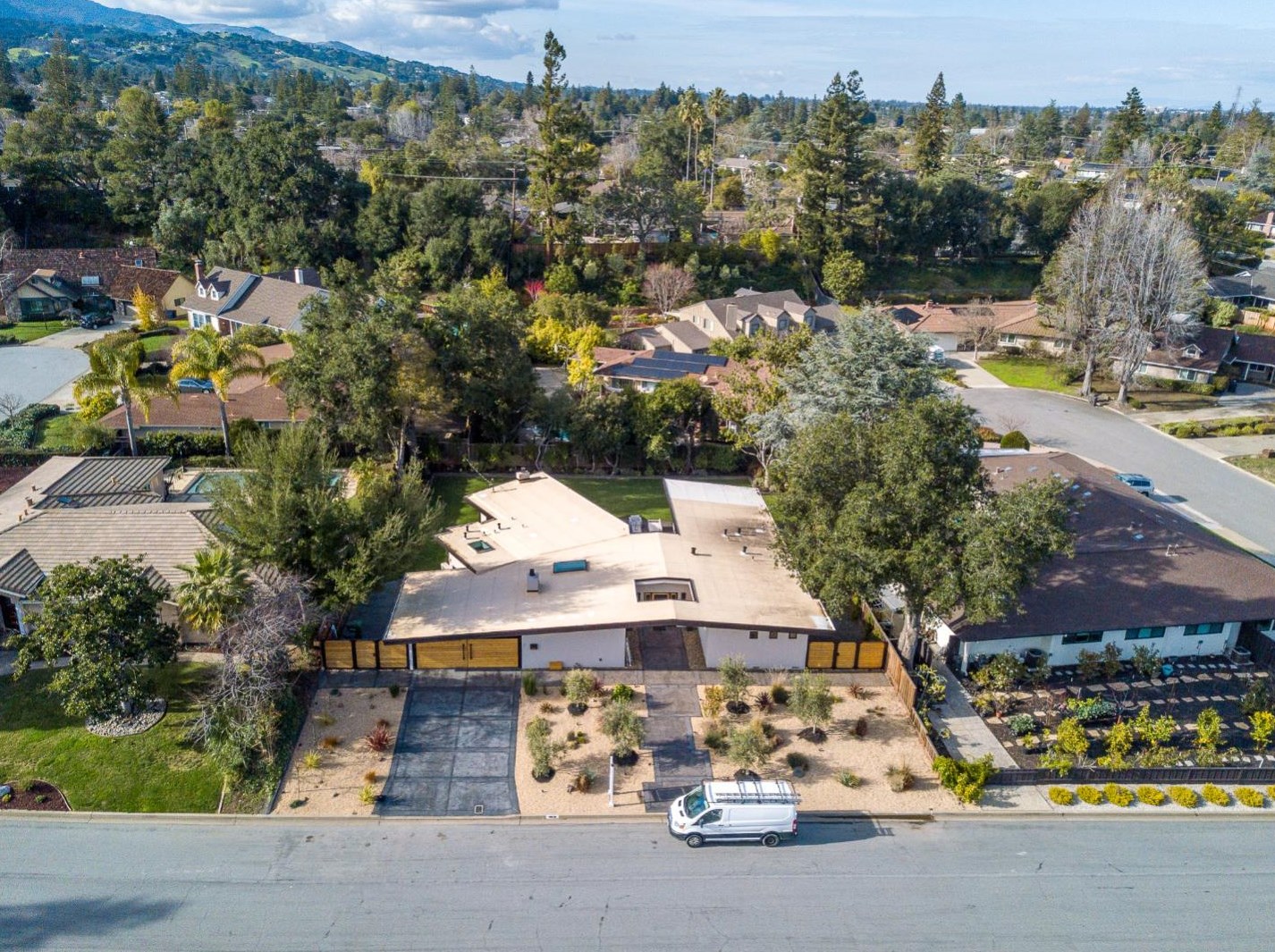 19625 Braemar Dr, Saratoga, CA 95070