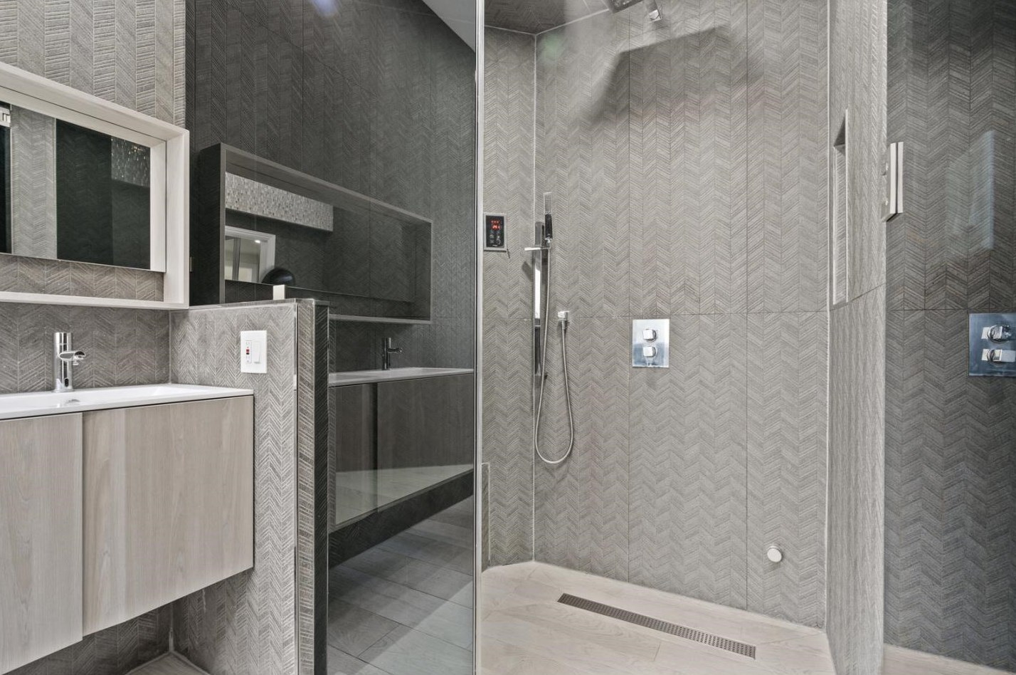 3921 Carracci Ln, San Jose CA  95135-1732 exterior