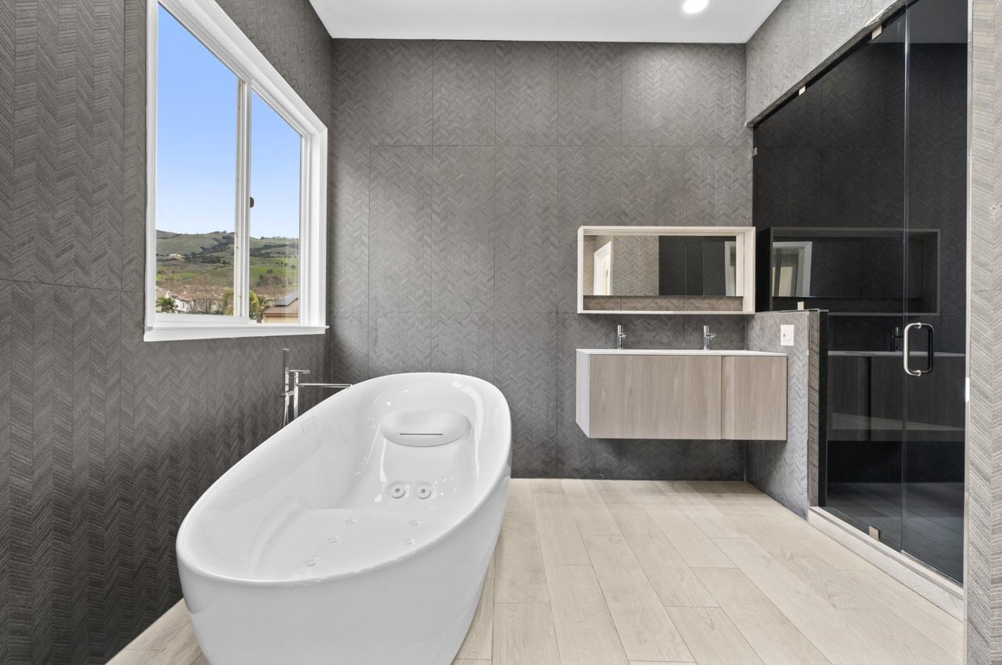 3921 Carracci Ln, San Jose CA  95135-1732 exterior