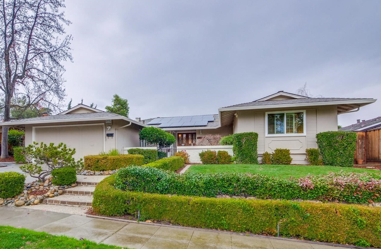 21593 La Playa Ct, Cupertino, CA 95014