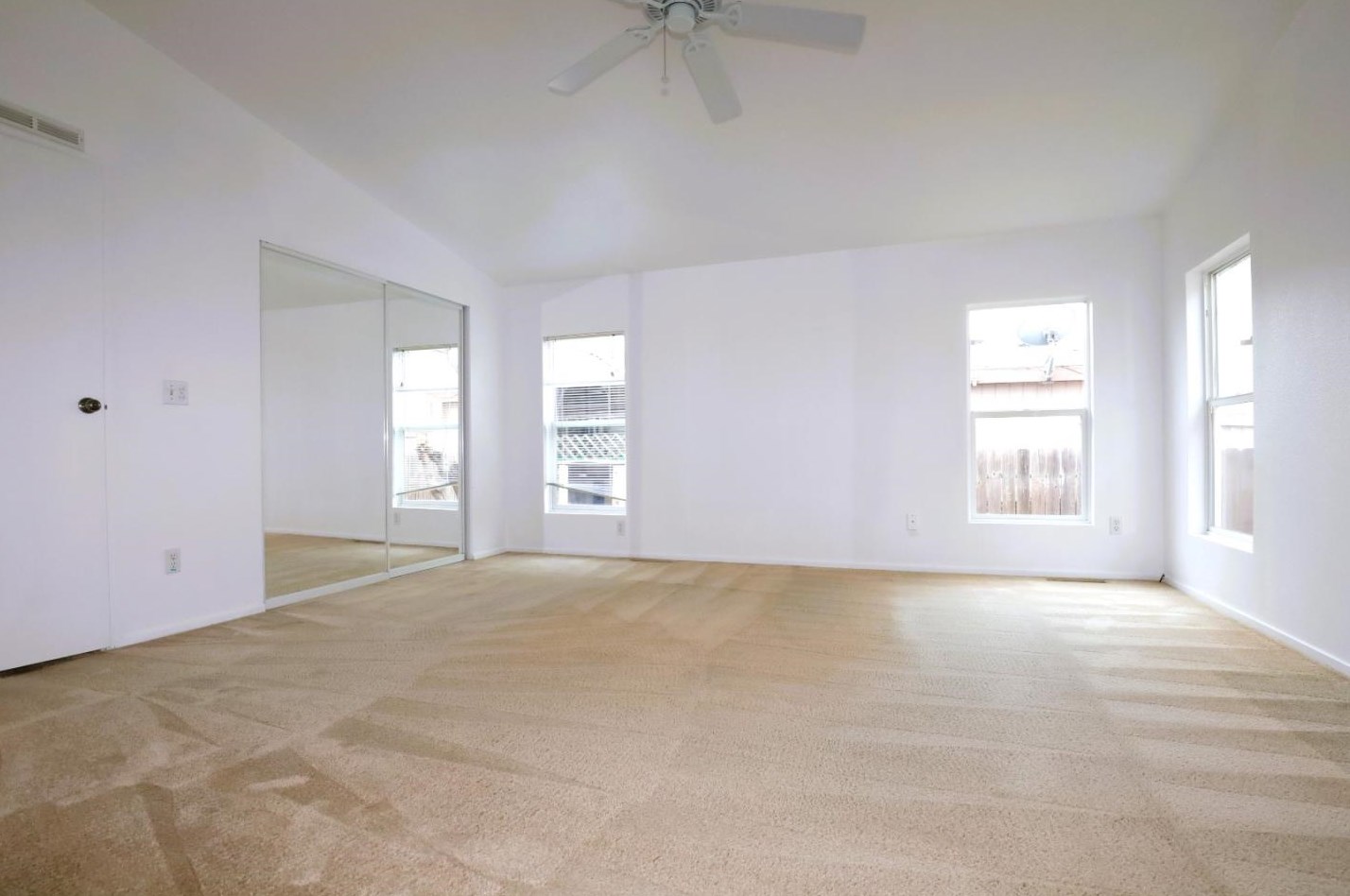 120 Dixon Landing Rd, Milpitas CA  95035-2511 exterior
