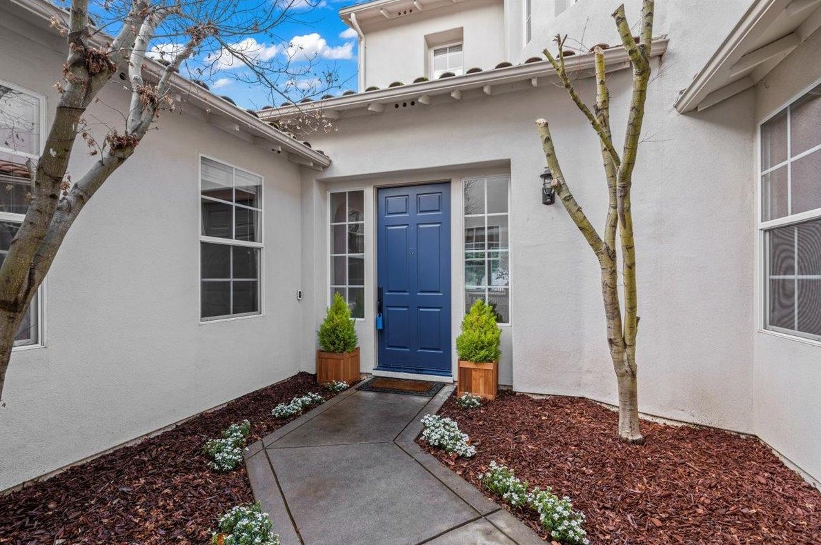 2445 Olea Ct, Gilroy, CA 95020
