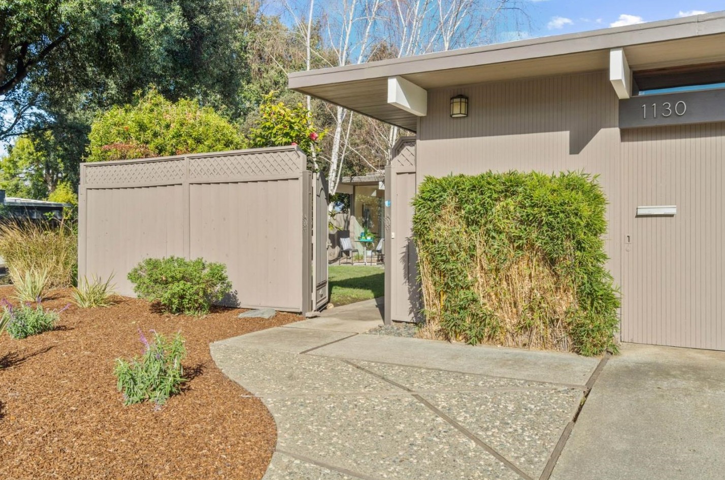 1130 Royal Ann Dr, Sunnyvale, CA 94087