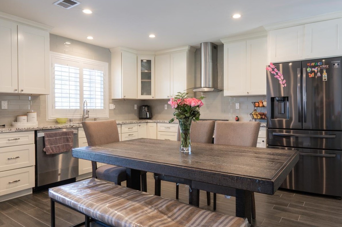 520 Taft Ct, Gilroy CA  95020-4607 exterior
