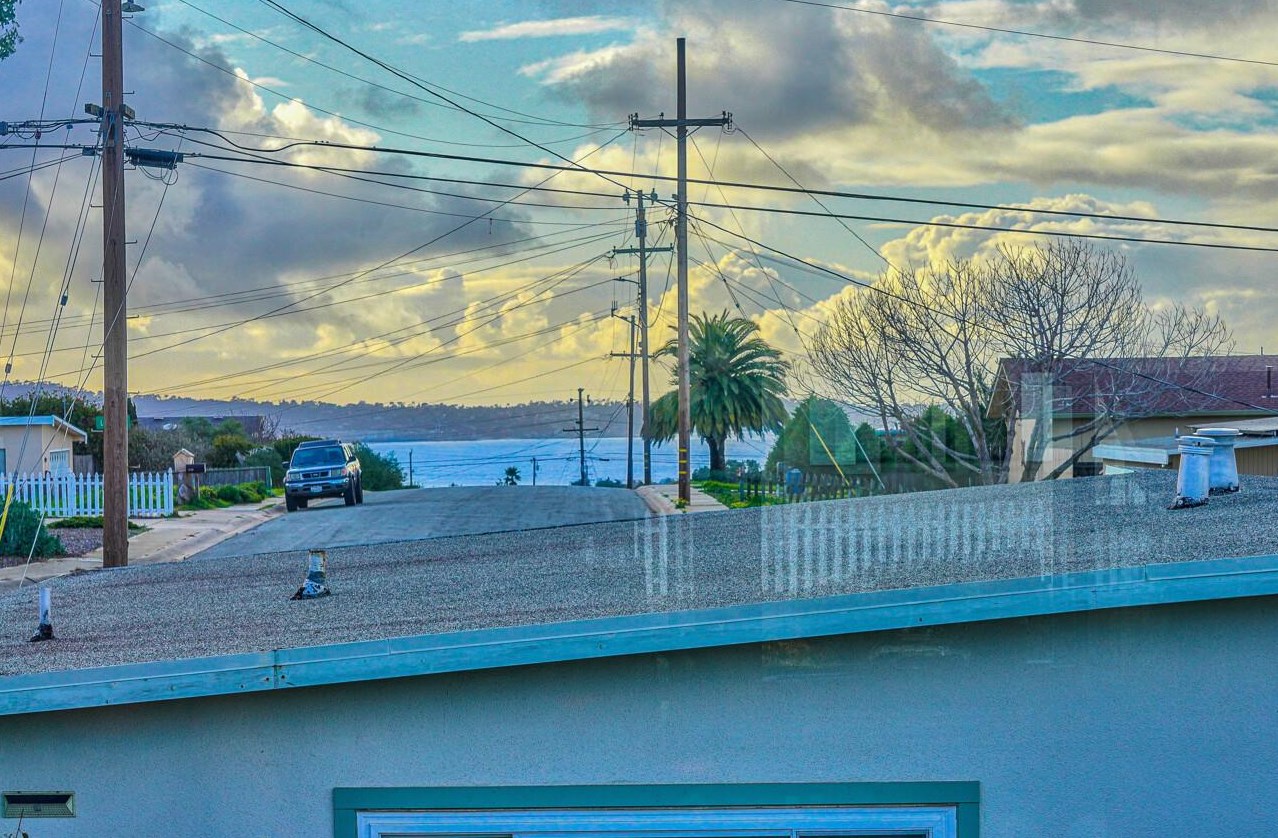 2035 Hacienda St, Seaside, CA 93955
