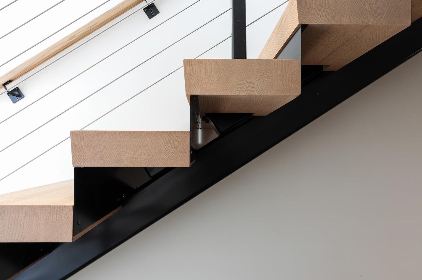 389 1st St, Los Altos CA 94022-3605 exterior