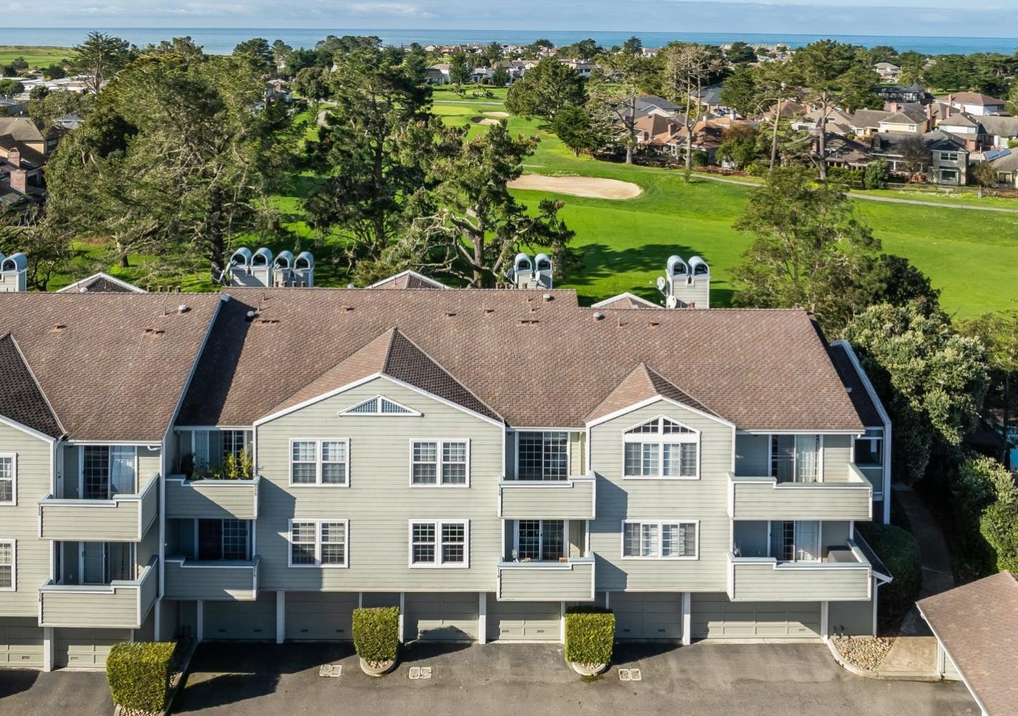 310 Troon Way, Princeton by the Sea, CA 94019