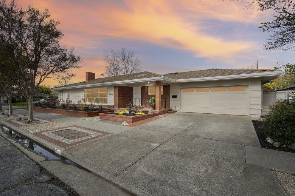 1742 Willow Creek Ct, San Jose, CA 95124-1949