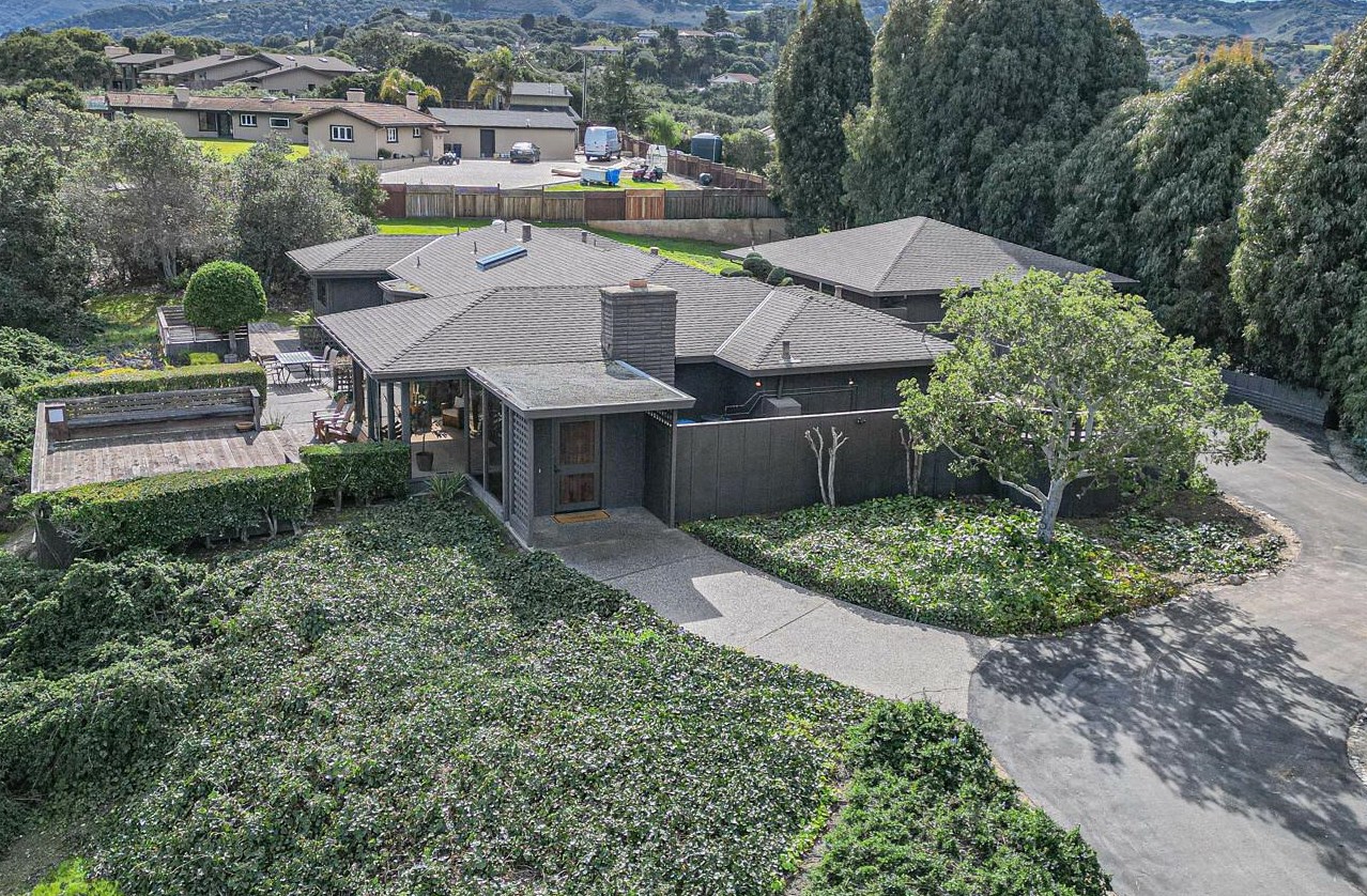 88 Corral De Tierra Ter, Salinas, CA 93908-9304