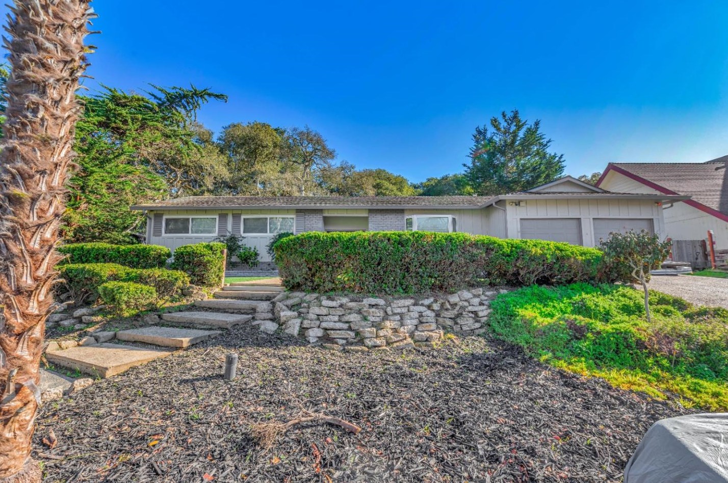 9445 Valley Oak Way, Salinas, CA 93907