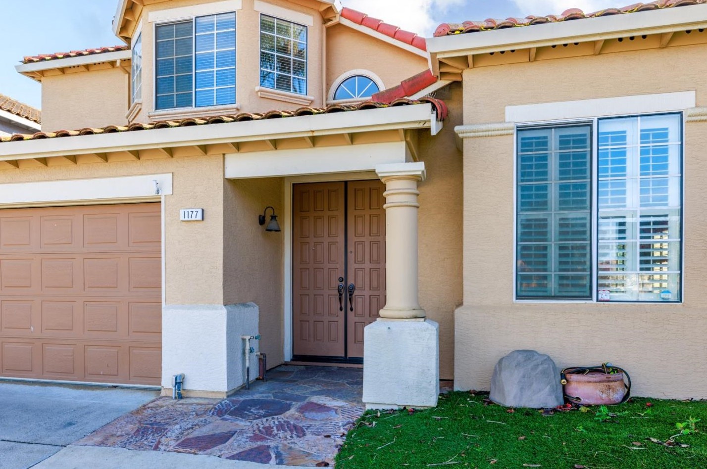 1177 Rockhaven Ct, Salinas, CA 93906-5021
