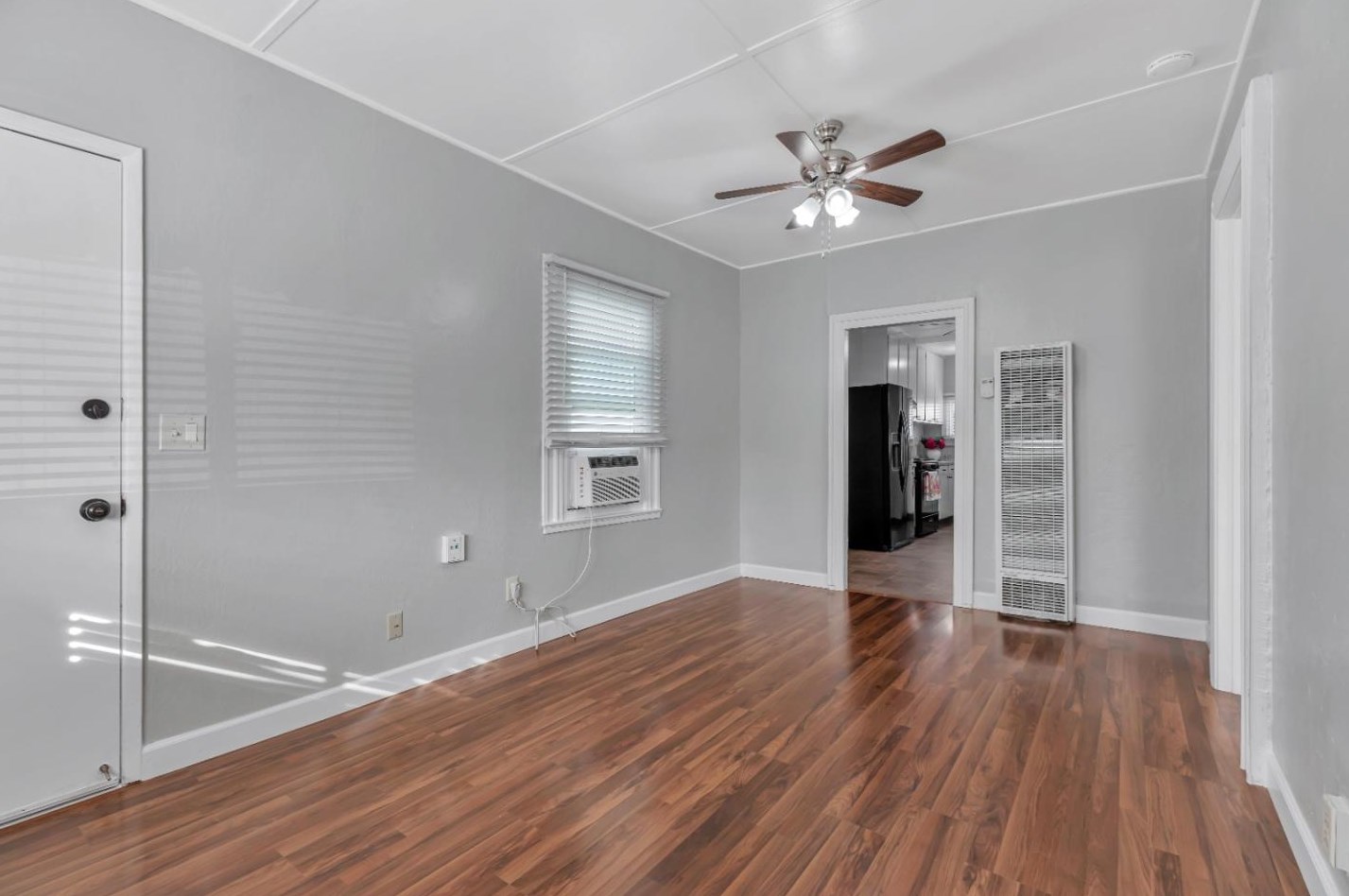 1023 Victoria St, Hollister CA  95023-4847 exterior