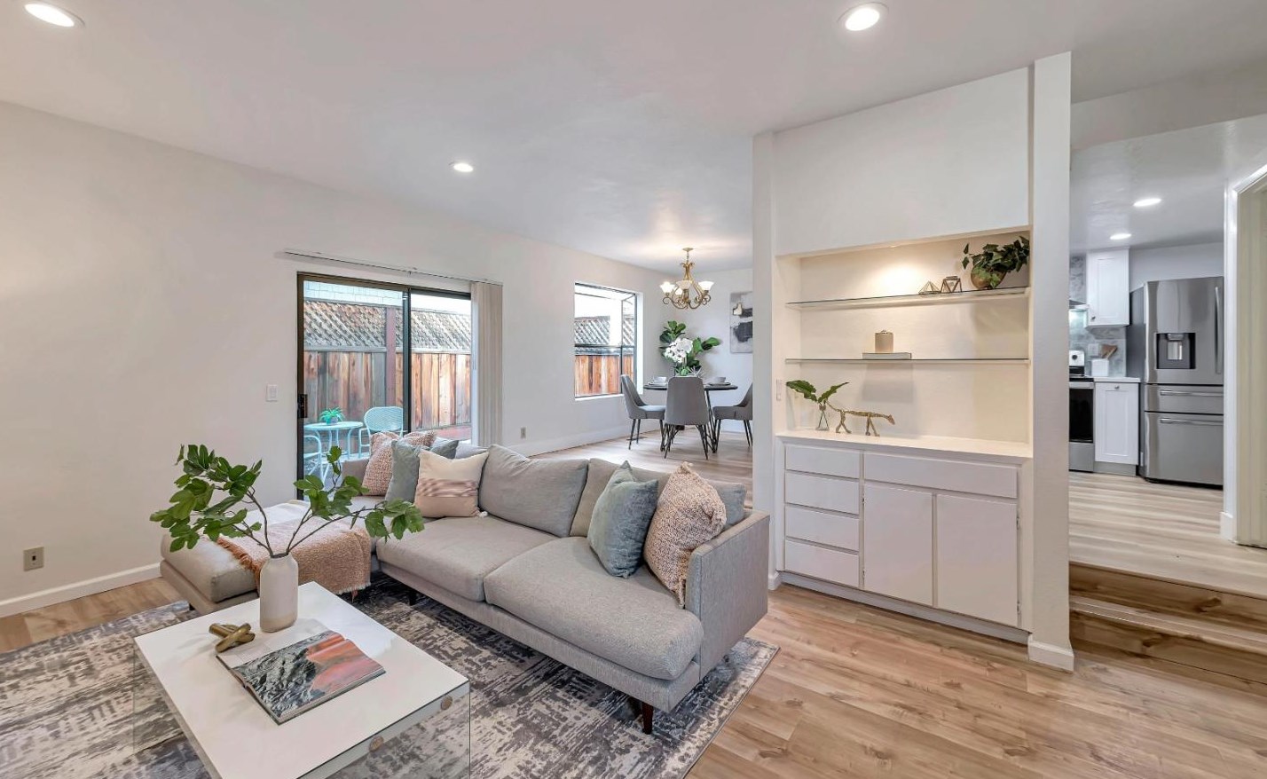 86 Redding Rd, Campbell, CA 95008