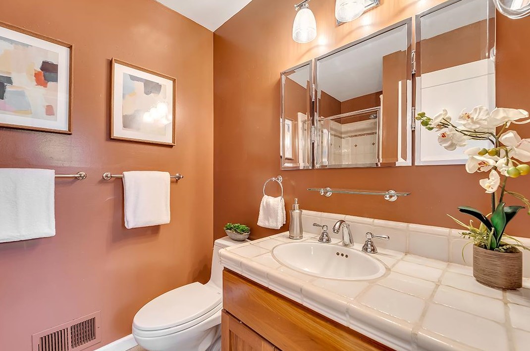 1214 Greenbriar Ave, San Jose CA  95128-4011 exterior
