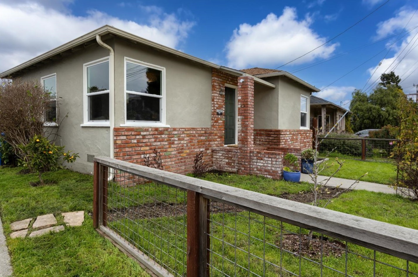 204 Laurent St, Santa Cruz, CA 95060