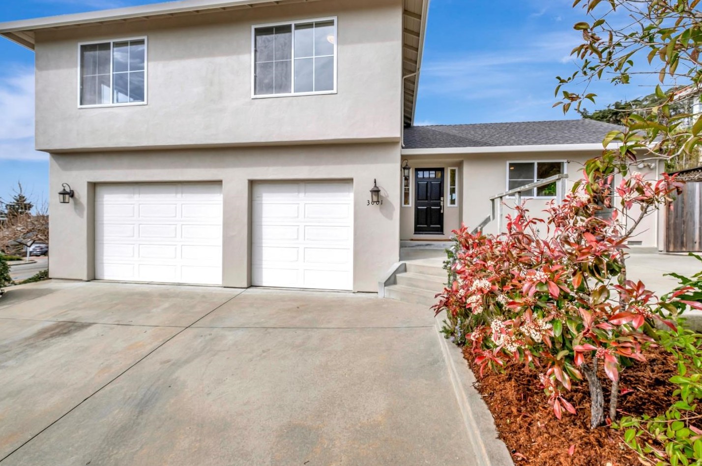3001 Twin Palms Dr, Aptos, CA 95003-3634