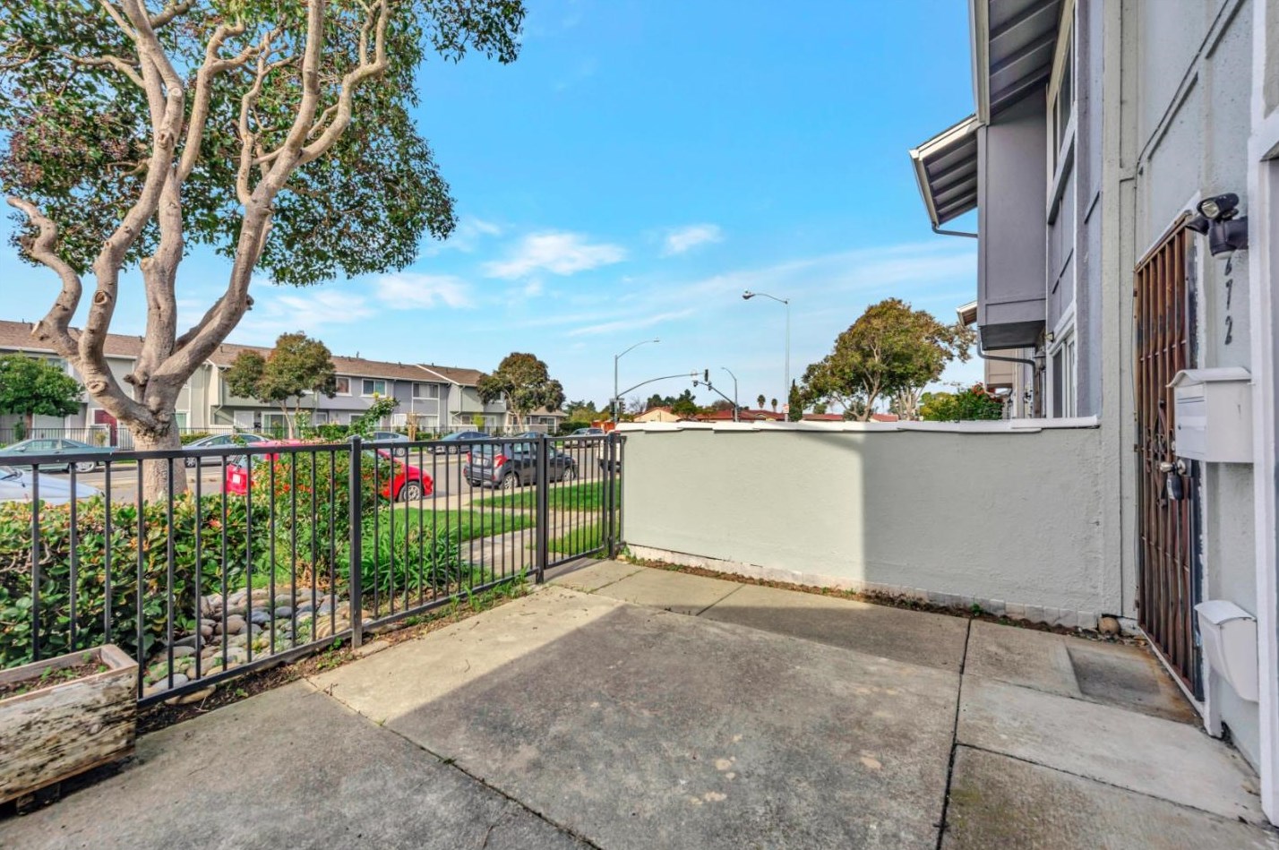 4272 Encinitas Way, Union City, CA 94587-3811