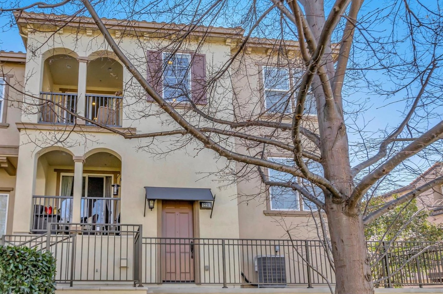 2230 Santoro Ln, San Jose, CA 95124-4420