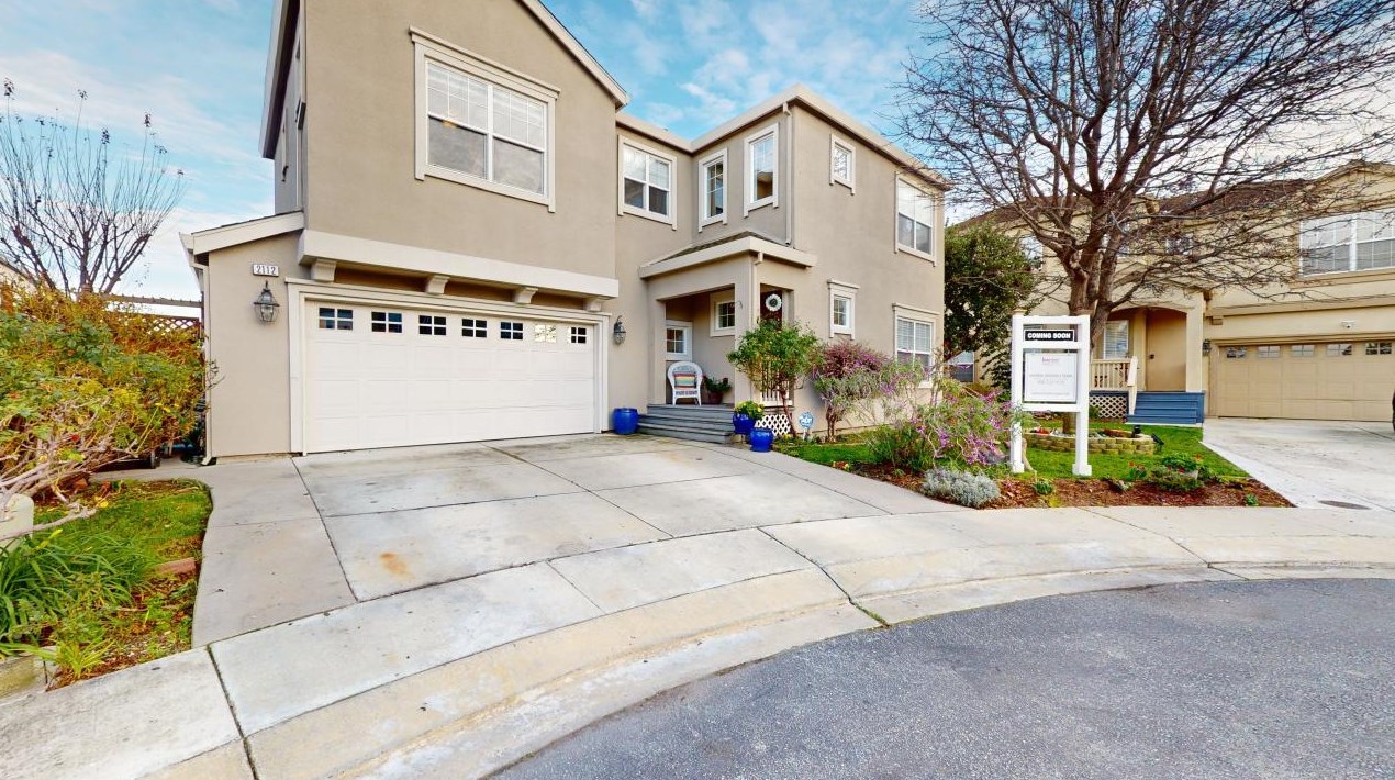 2112 Myrtle Pl, Palo Alto, CA 94303-2052