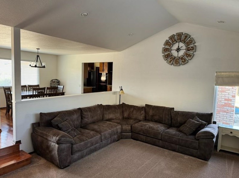 1051 Greenwood Pl, Salinas CA  93901-1813 exterior