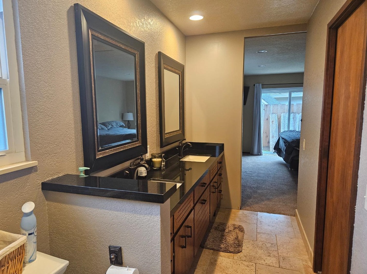 1051 Greenwood Pl, Salinas CA  93901-1813 exterior