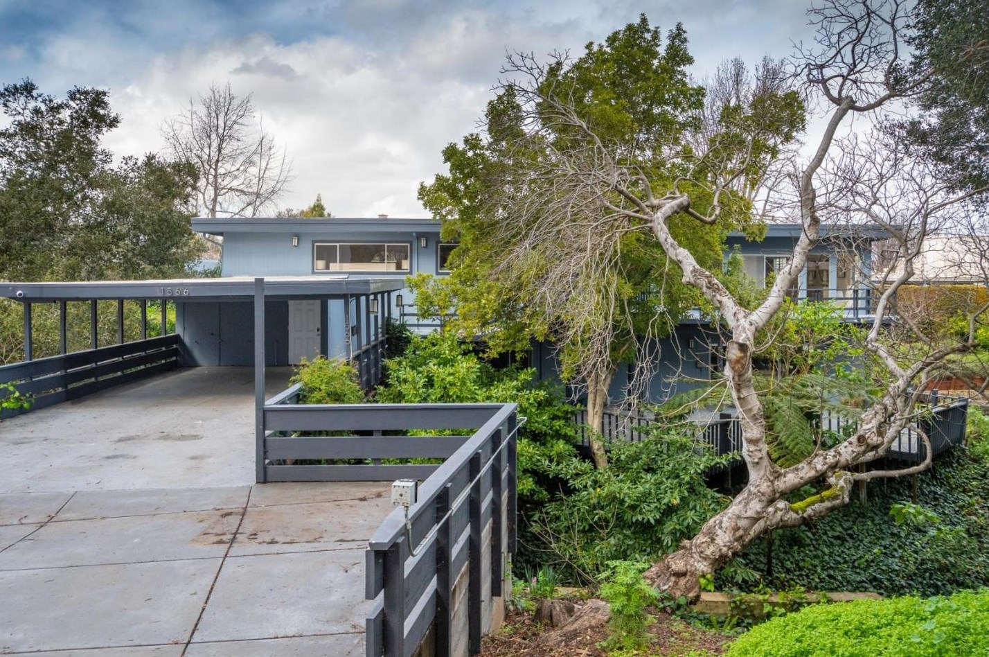 1566 Drake Ave, Burlingame, CA 94010