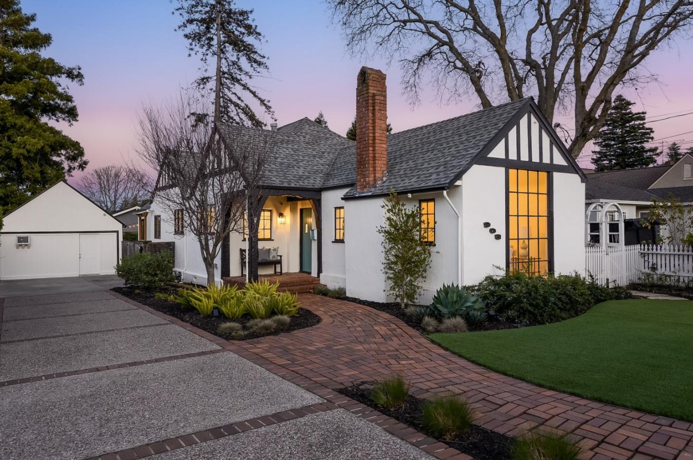 903 Avon St, Belmont, CA 94002