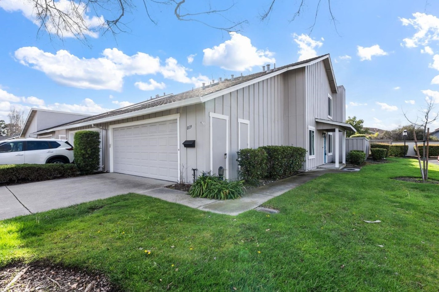 819 Spruance Ln, San Mateo, CA 94404