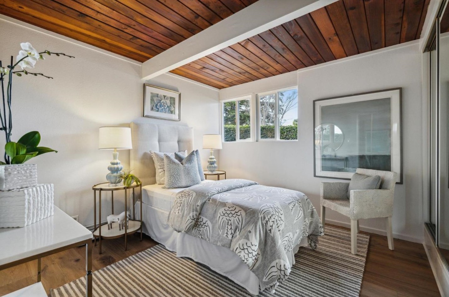 1636 Lexington Ave, San Mateo CA  94402-3836 exterior