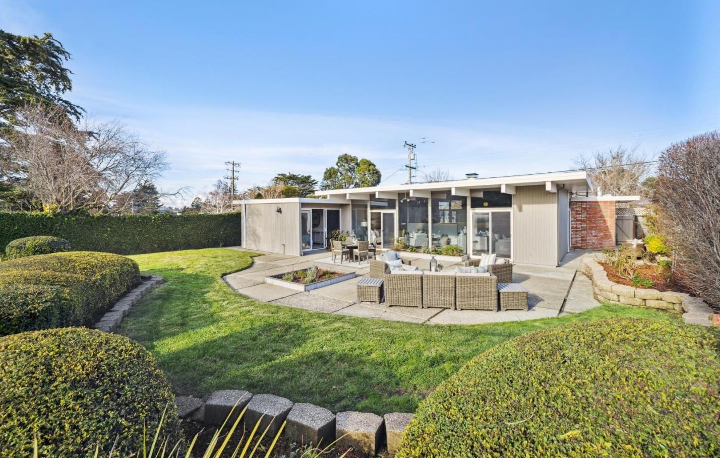 1636 Lexington Ave, San Mateo CA  94402-3836 exterior