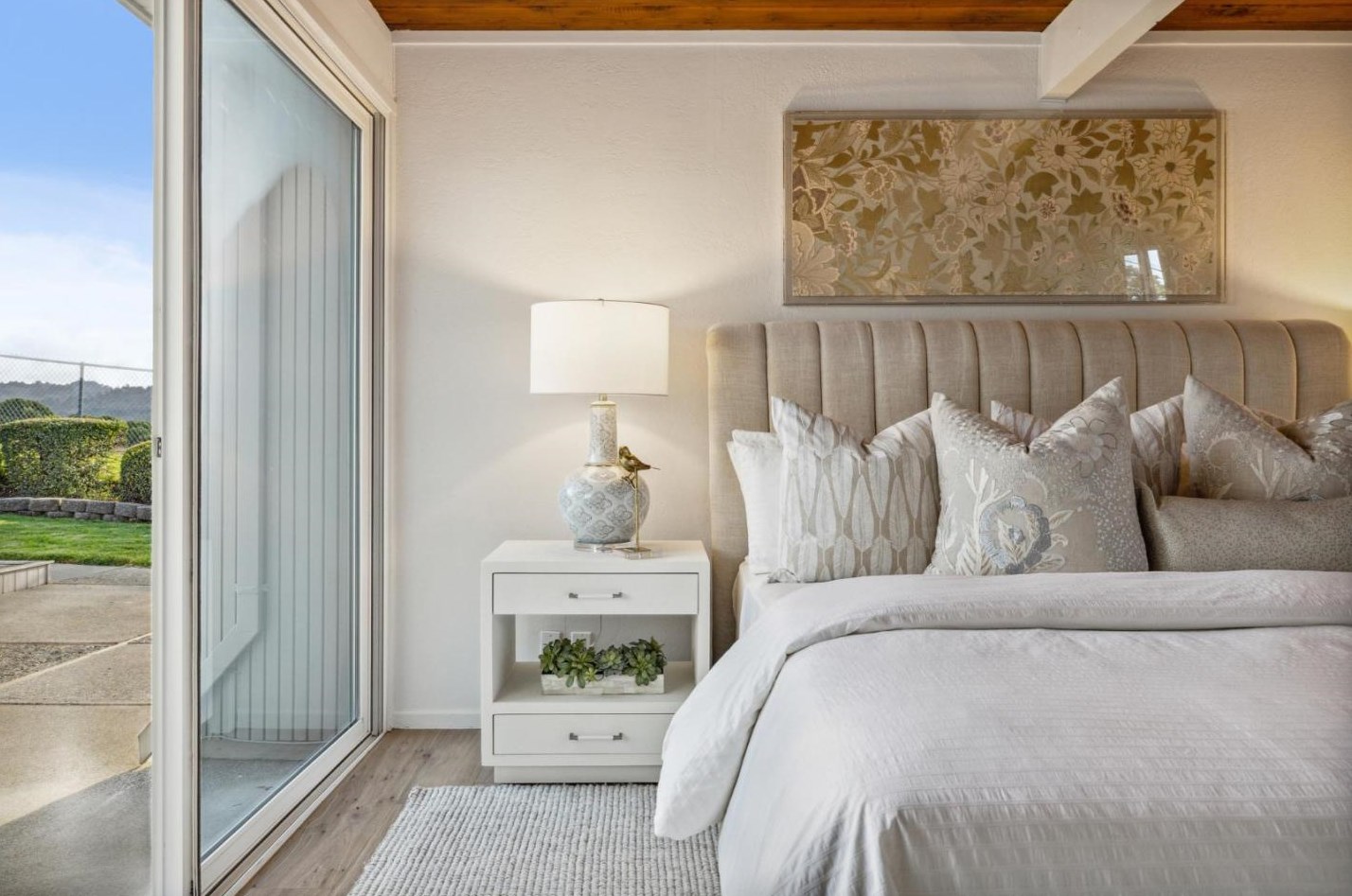 1636 Lexington Ave, San Mateo CA  94402-3836 exterior