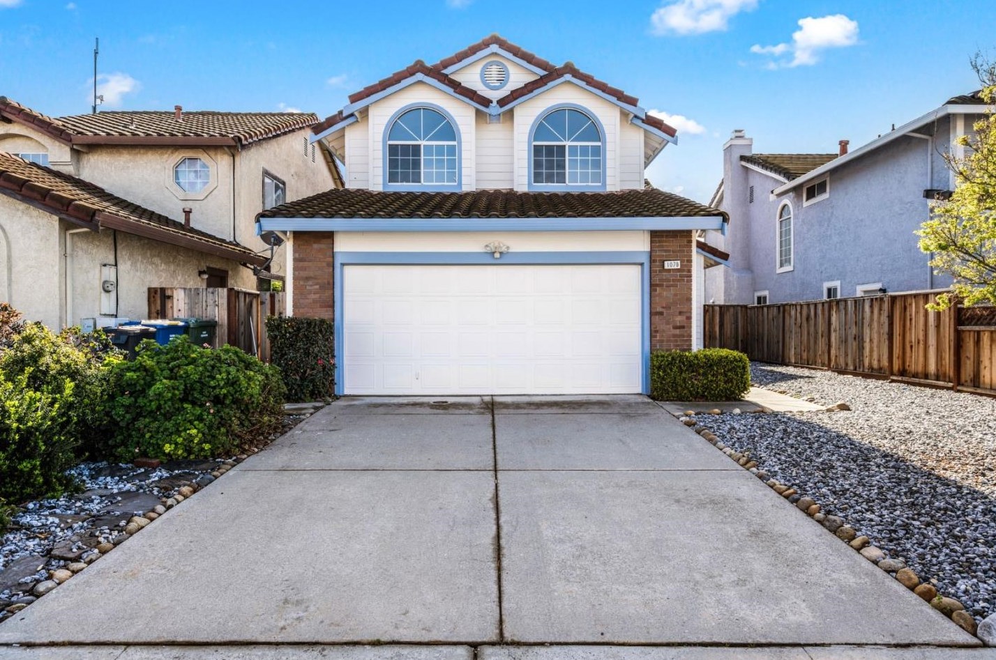 1070 Sandalwood Ln, Milpitas, CA 95035-3234