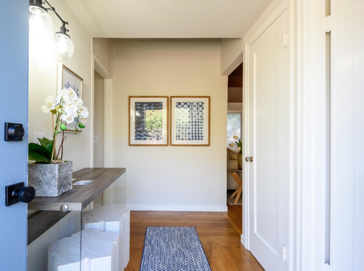 3100 Avalon Ct, Palo Alto, CA 94306-3017