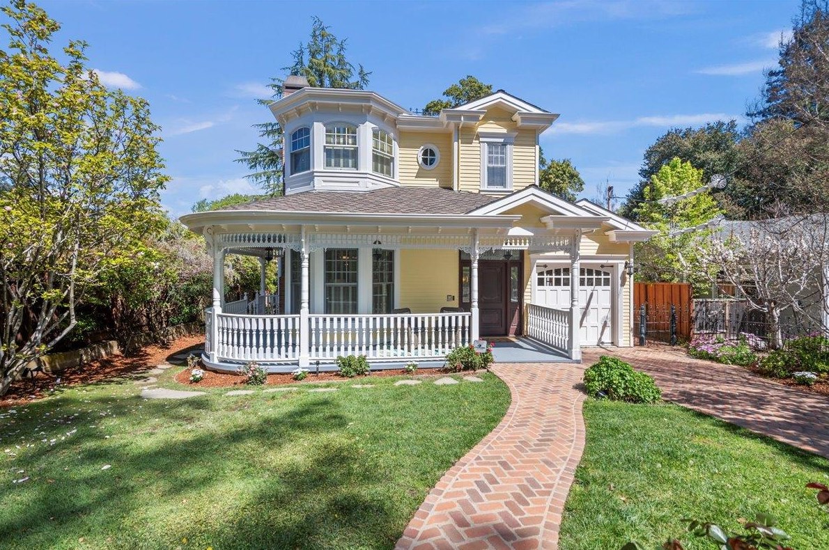20665 Lomita Ave, Saratoga, CA 95070-6023