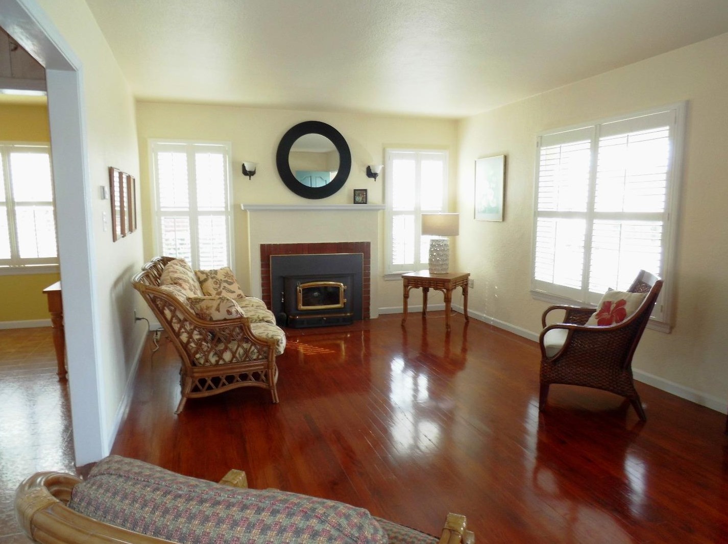 222 N First St, Salinas, CA 93906