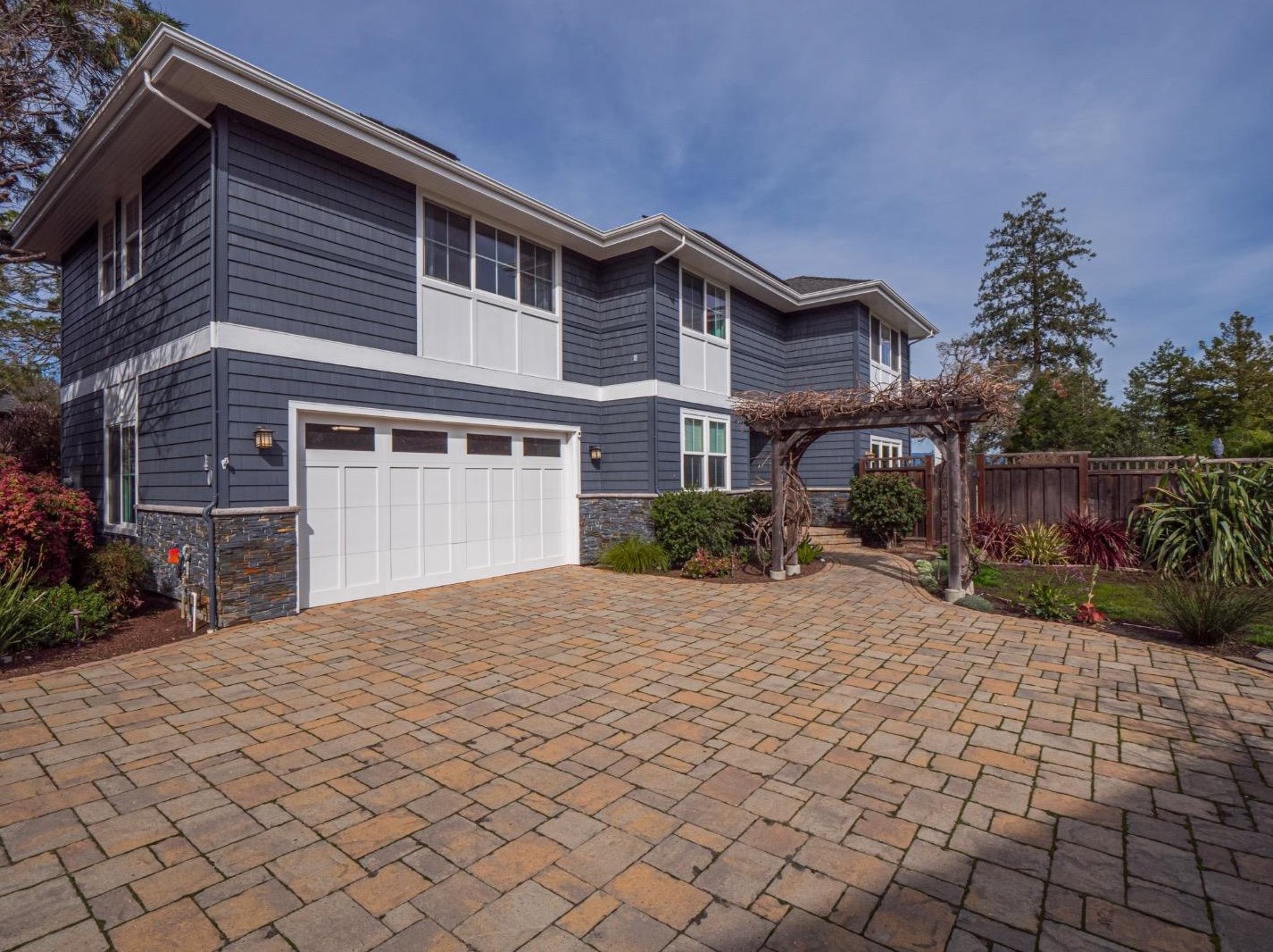 40 Rocky Rd, Santa Cruz, CA 95060