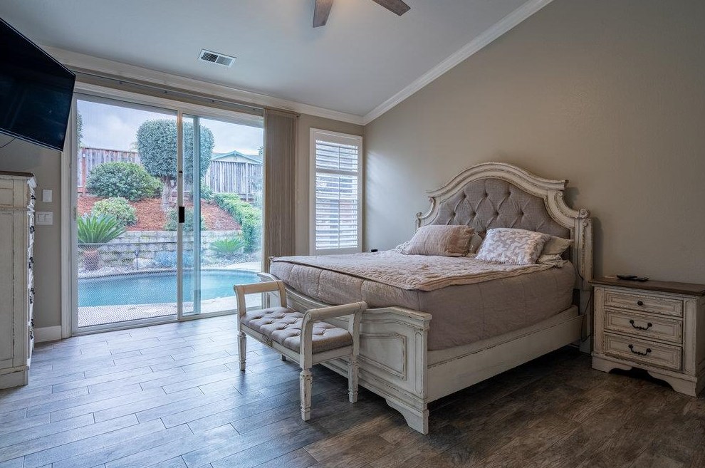 1235 Quail Ridge Way, Hollister CA  95023-9180 exterior