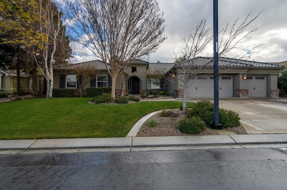1235 Quail Ridge Way, Hollister, CA 95023