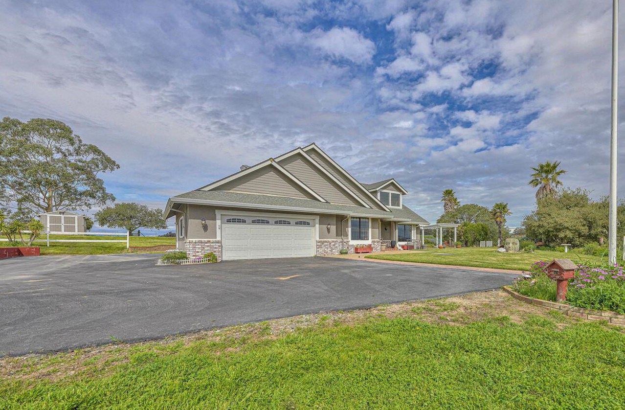 9861 Equestrian Pl, Salinas, CA 93907-8840