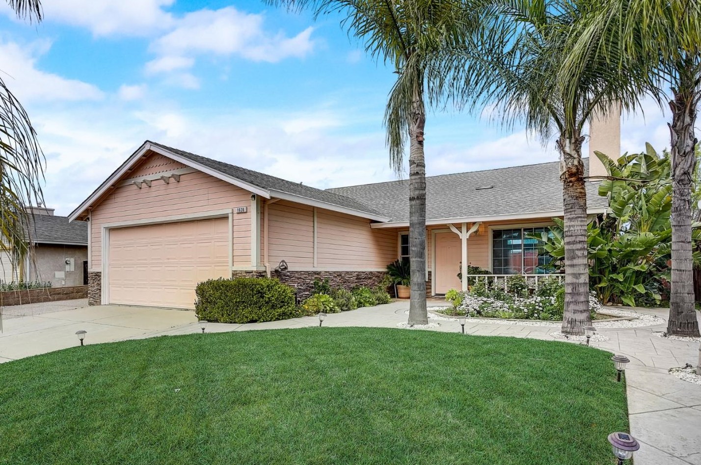 1636 Fernwood Dr, Oakley, CA 94561