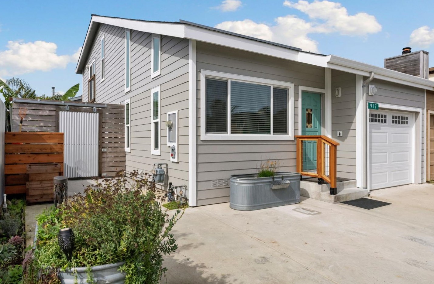 917 Paget Ave, Santa Cruz, CA 95062