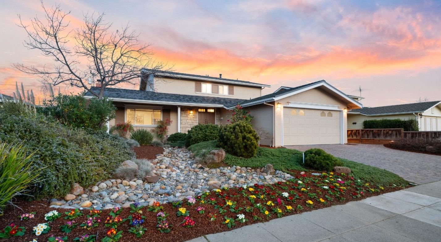 1574 Bittern Dr, Sunnyvale, CA 94087-3338