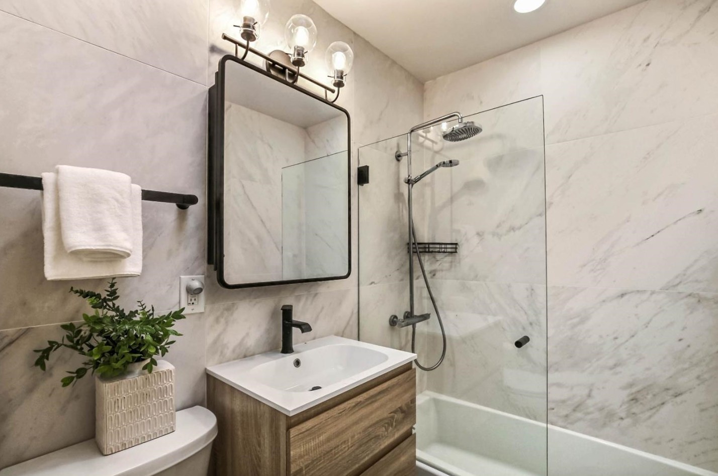 18830 Devon Ave, Saratoga CA  95070-4606 exterior