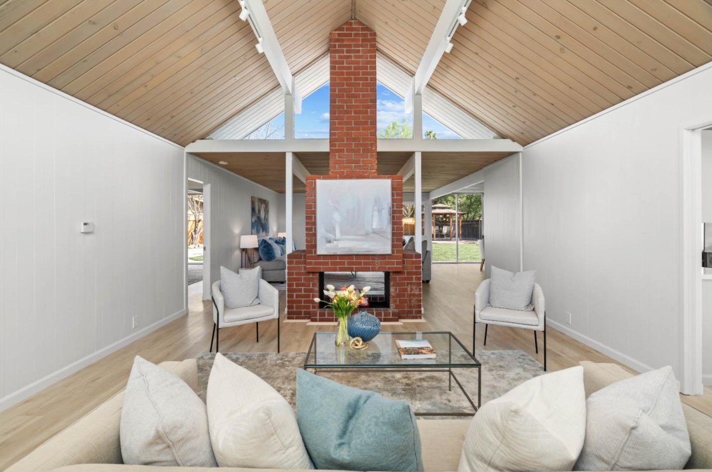 1117 Lorne Way, Sunnyvale, CA 94087-5158
