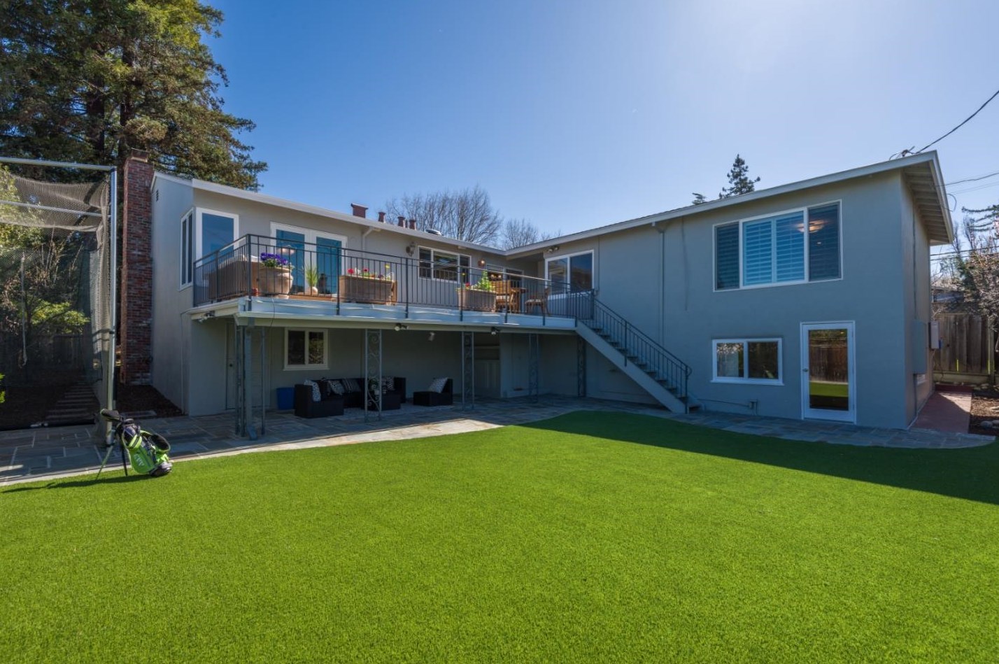 372 Virginia Ave, San Mateo CA  94402-2262 exterior