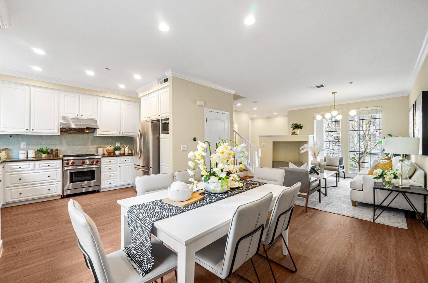 583 Monterey Ter, Sunnyvale CA  94089-1596 exterior